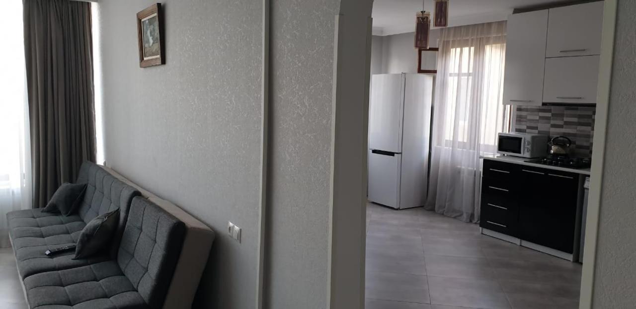 Appartement Tbilisi House Extérieur photo