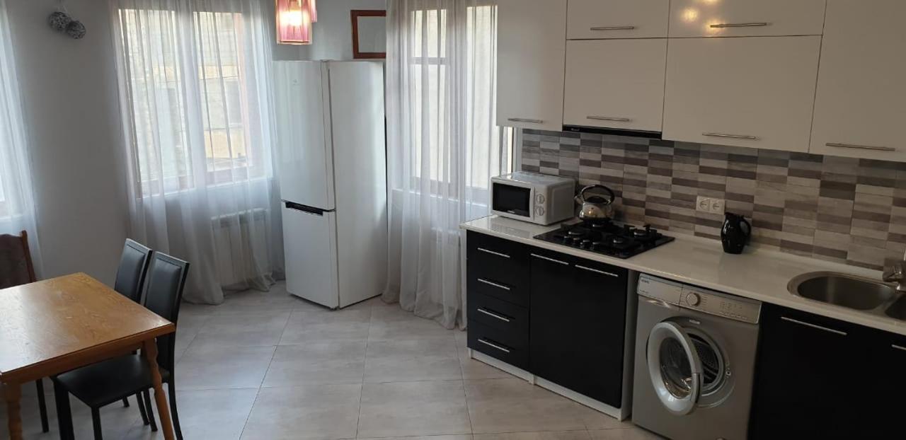 Appartement Tbilisi House Extérieur photo